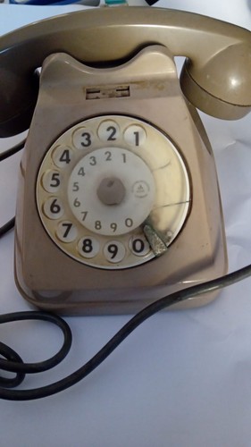 Telefono vintage grigio - telefono,
